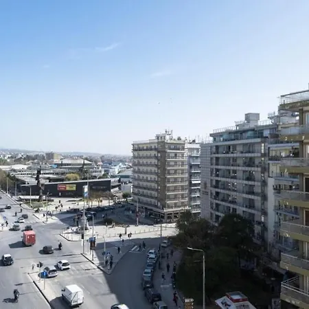 Apartamento Soleggiato Minimal Tesalónica