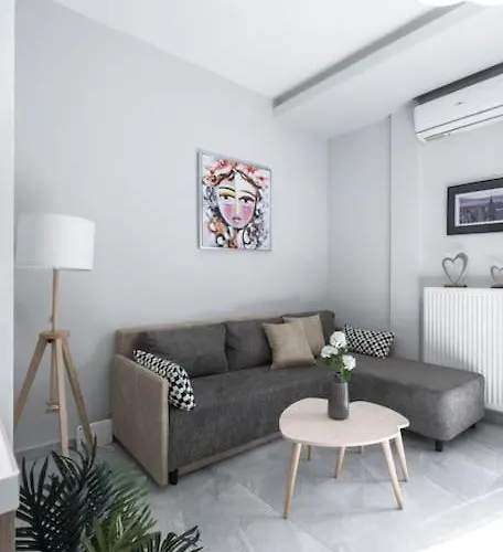 Soleggiato Minimal Apartment Thessaloniki